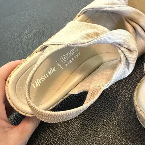 LifeStride Riley Bzees Airstep Beige Sandals Washable Slingback Wedge size 36/6M - Picture 5 of 11